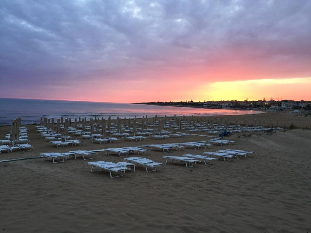 Modica Beach Resort Марина-ди-Модика Экстерьер фото